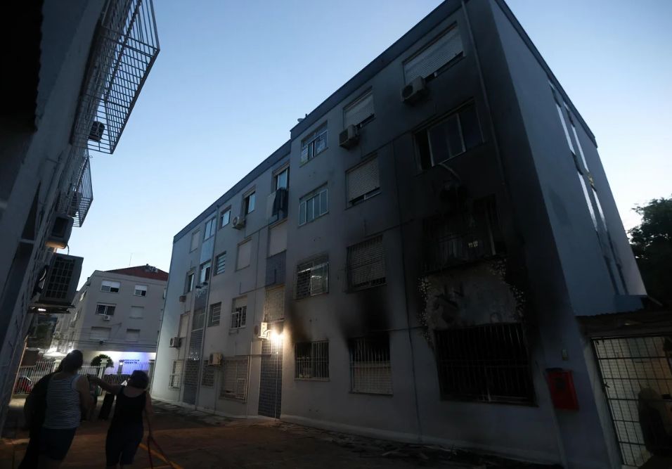 Prédio incendiado 
