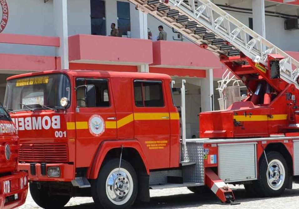 Corpo de Bombeiros 