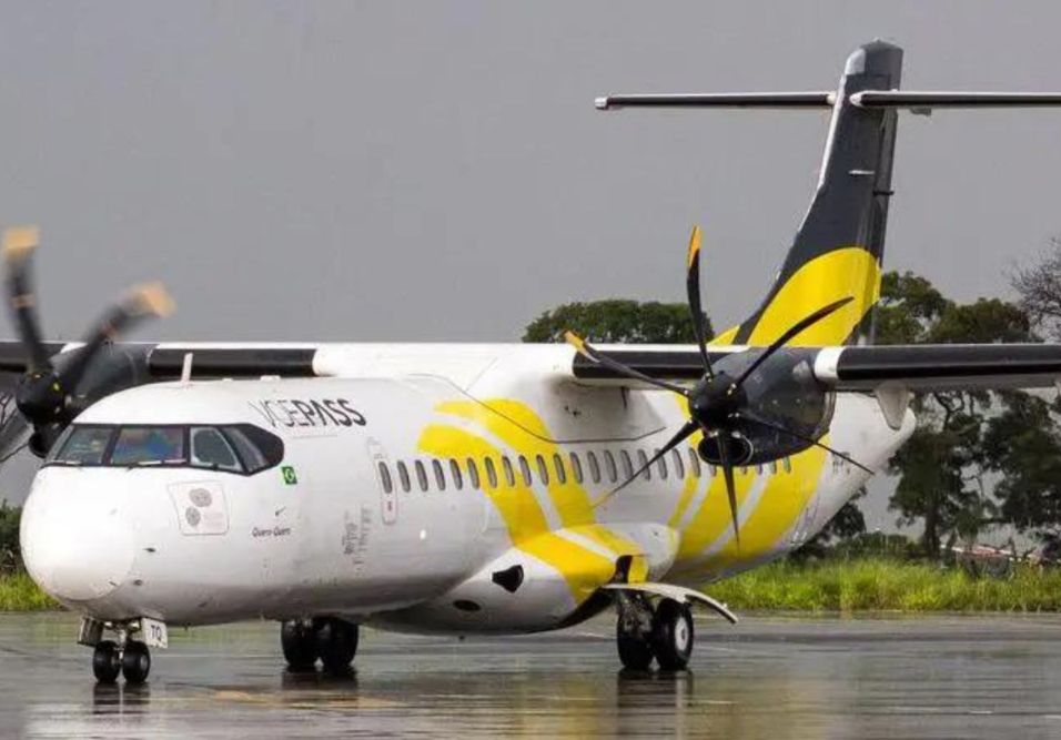 Queda avião