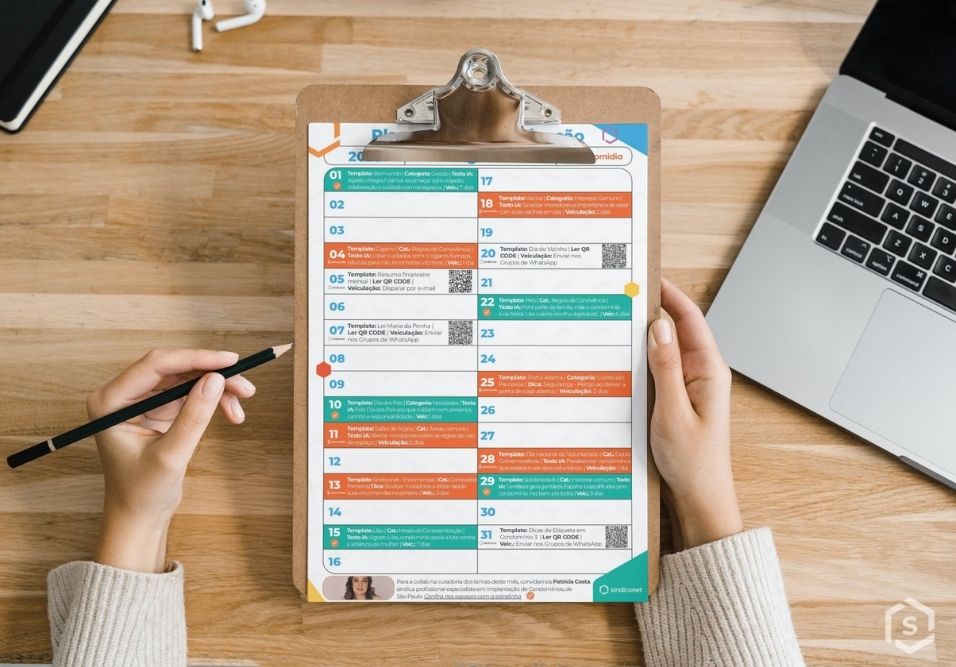 Agosto chegou! Baixe o planner para organizar seus comunicados