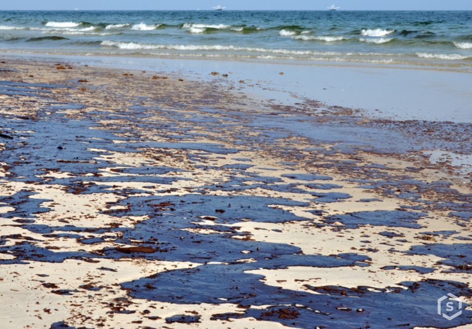 SP: condomínio é multado por despejar esgoto na praia